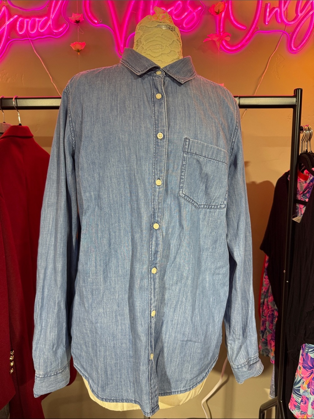 St. John's Bay Light Blue Denim Button-Down Shirt LT